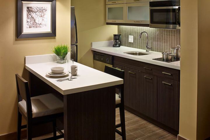 Homewood Suites by Hilton Hamilton Ontario, Canada