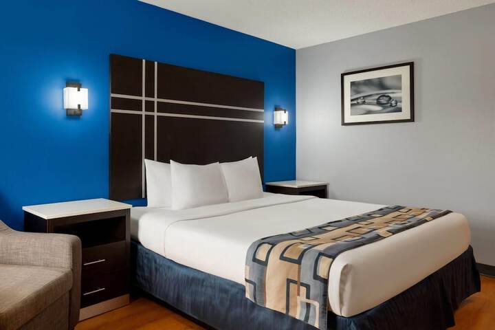 Baymont by Wyndham Albany at Albany Mall