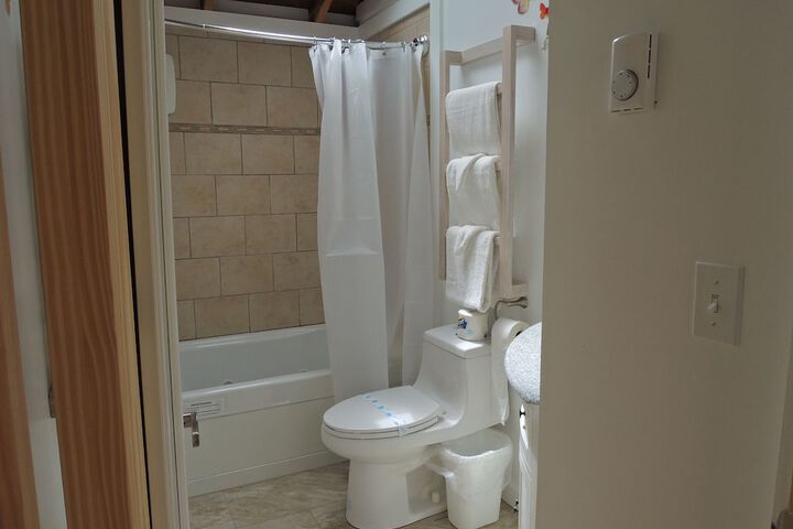Shorelands Guest Resort and Cottages