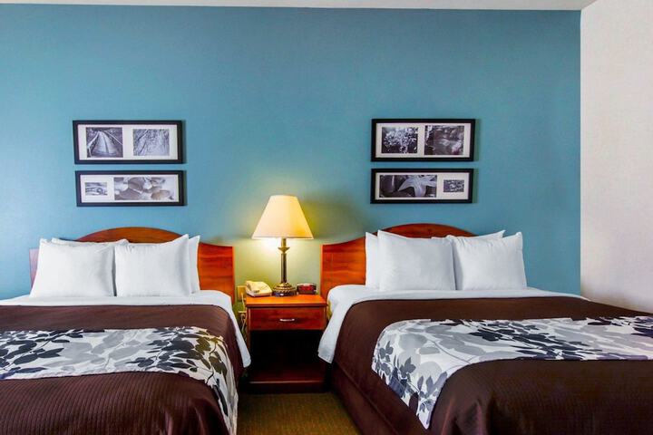 Room 18 of 34