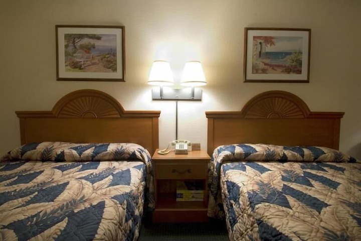 Room 30 of 49