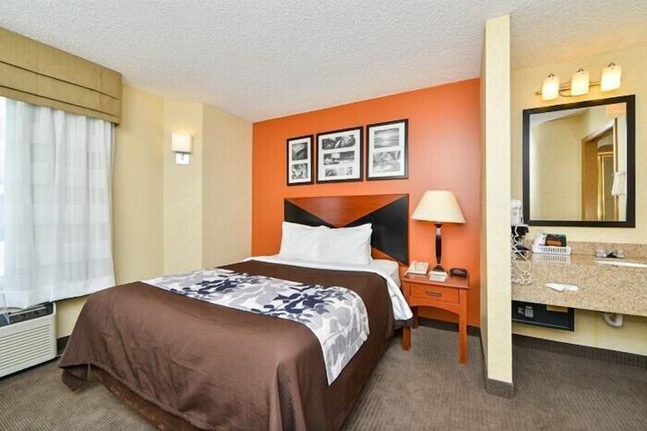 Room 46 of 59