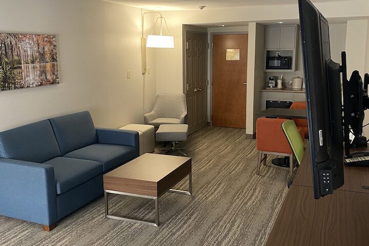 Room 21 of 30