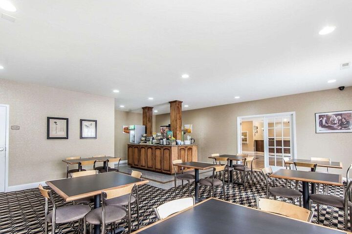Quality Inn & Suites Bremen