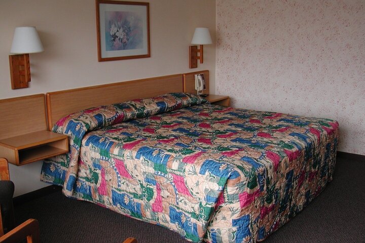 Room 21 of 33