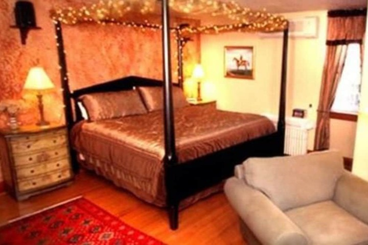 Room 43 of 52