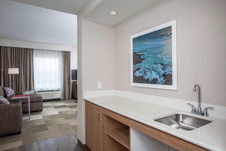 Room 33 of 63