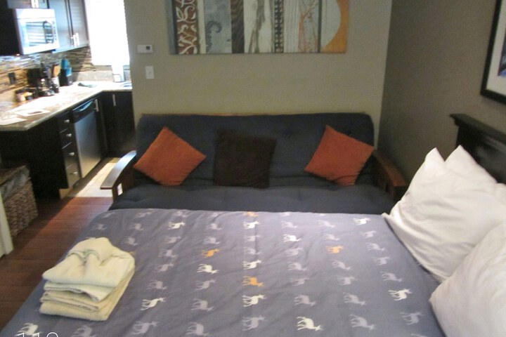 Room 138 of 245