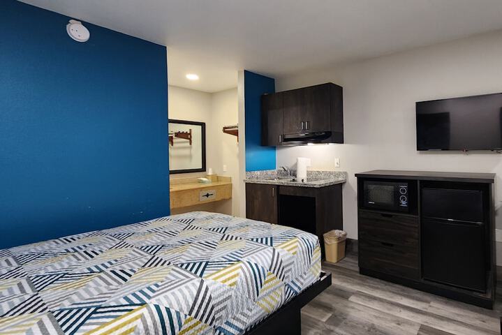 Room 10 of 43
