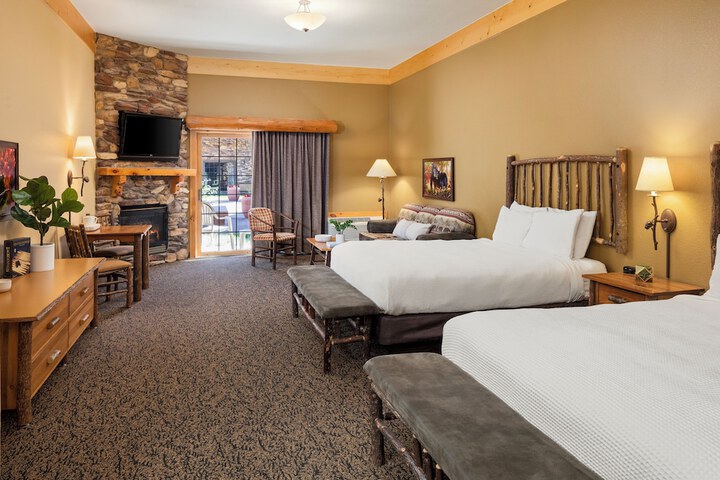 bantr Grand Hotel Wausau - Rothschild