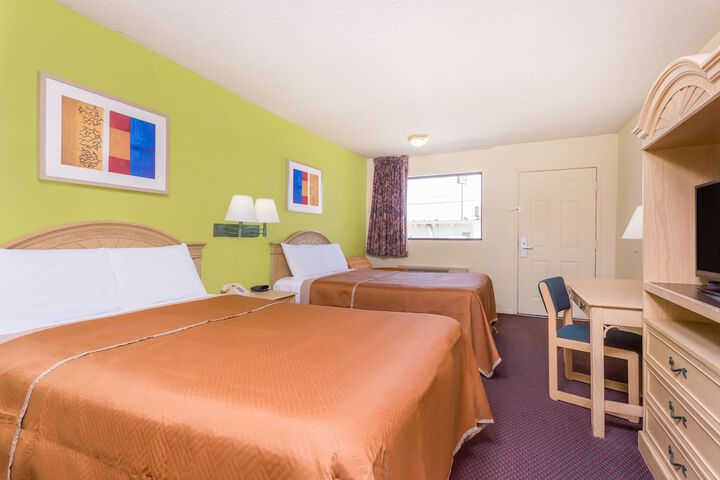 Room 12 of 14