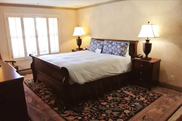 Room 21 of 41