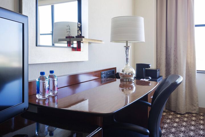 Room 8 of 86