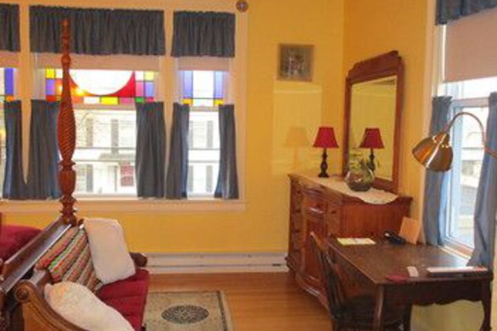 Pillow and Pantry B & B