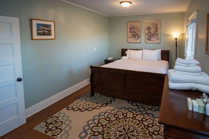 Room 34 of 119