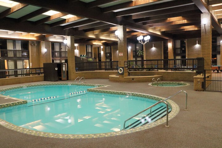 Pool 7 of 65