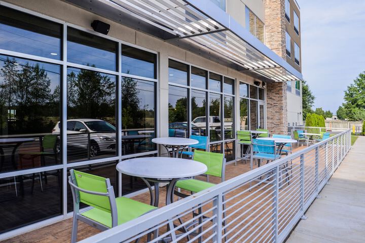 Terrace/Patio 57 of 57