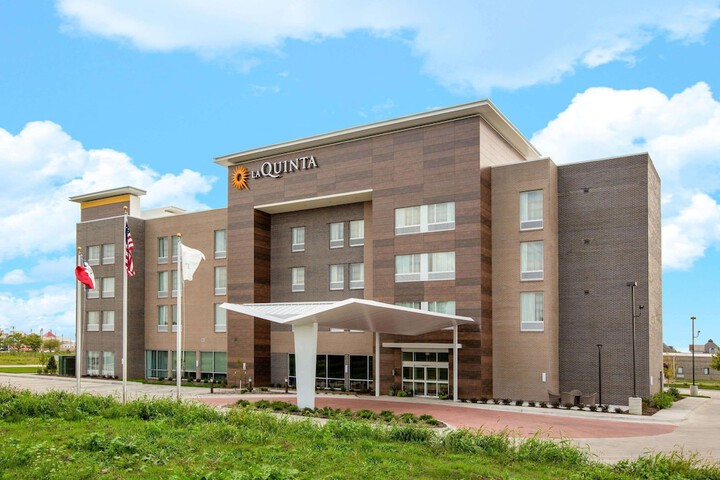 Hotel 3 of 33