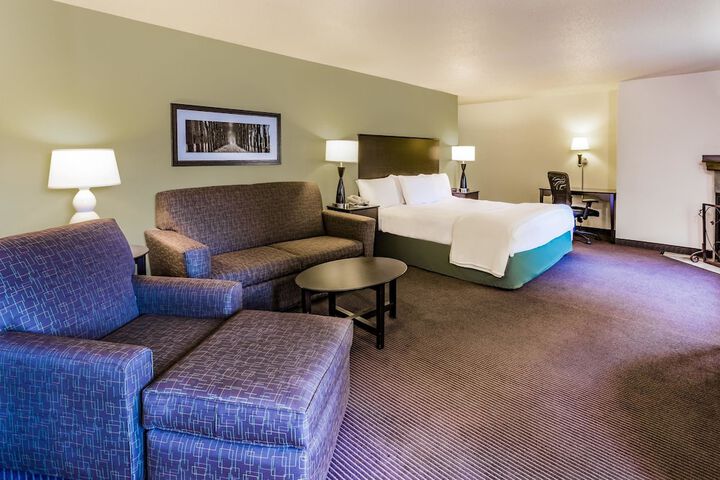 Room 17 of 25