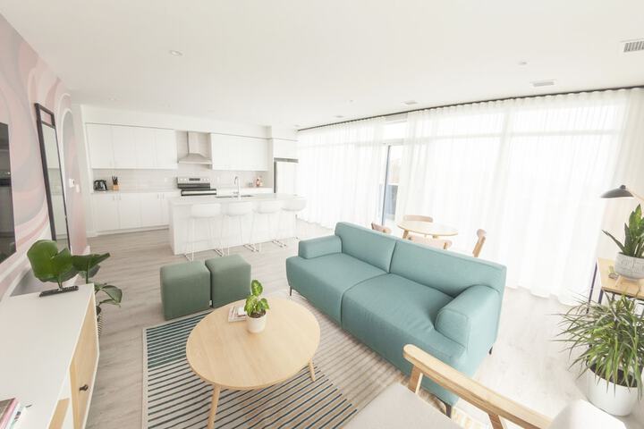 Room 21 of 54