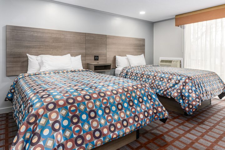 Room 15 of 36
