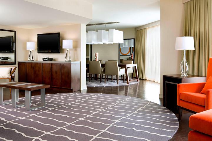 The Westin Ottawa