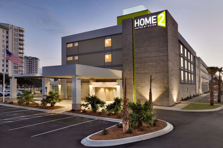 Hotel 4 of 83