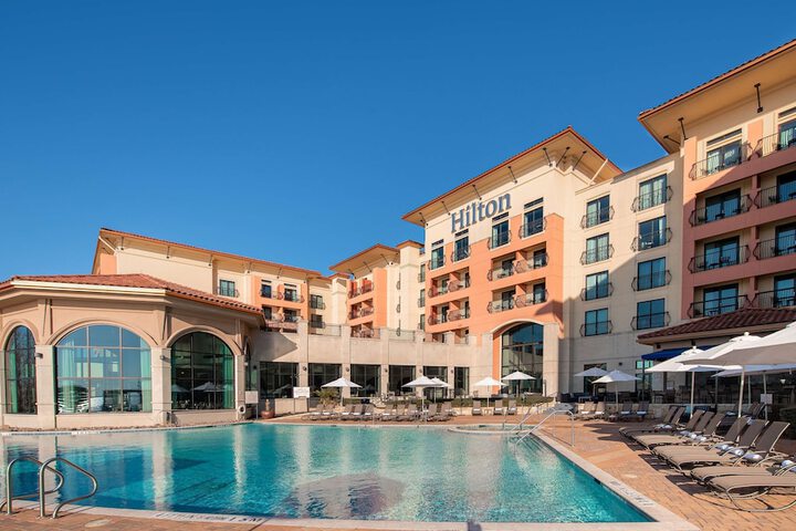 Hotel 8 of 72