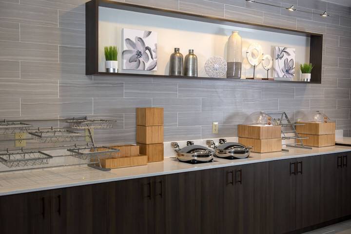 Breakfast/Coffee Service 25 of 29