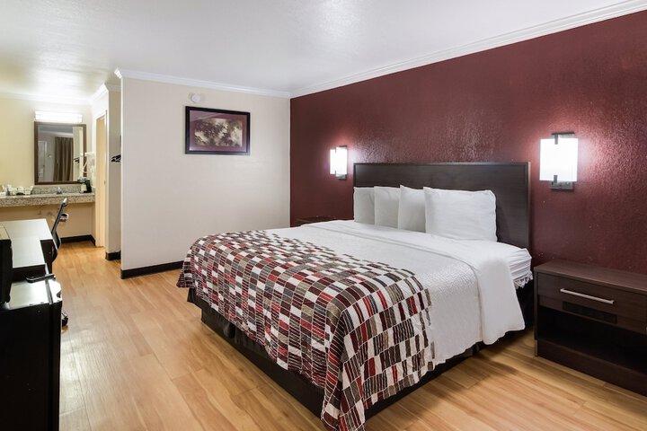 Room 29 of 36