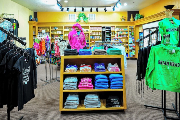 Gift Shop 35 of 39