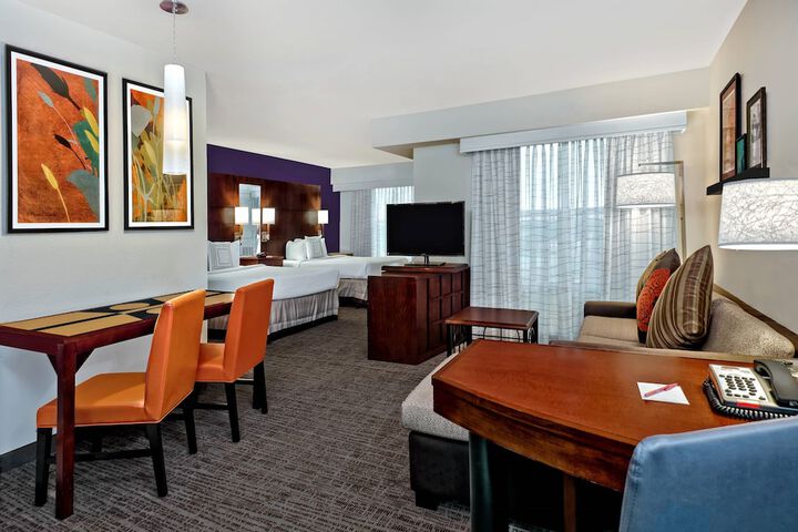 Room 14 of 26