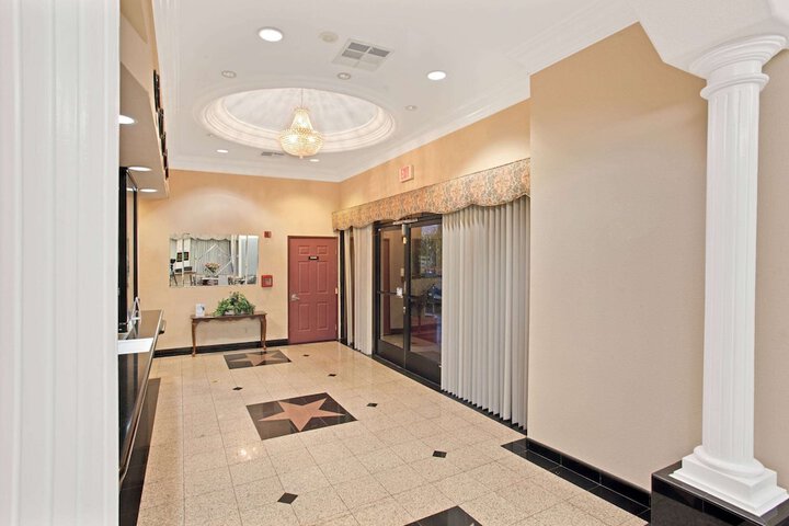 Hotel Interior 3 of 20