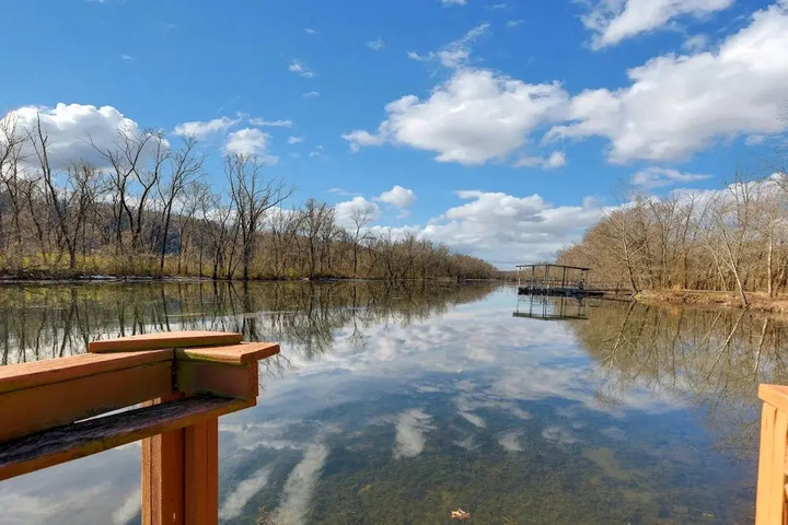 Waterfront Retreat at Rockaway With Fishing Dock 3 Bedroom Home by Redawning