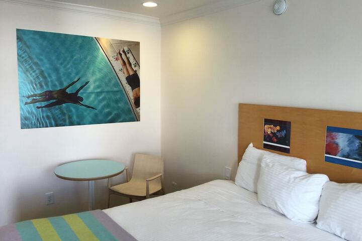 Room 48 of 85