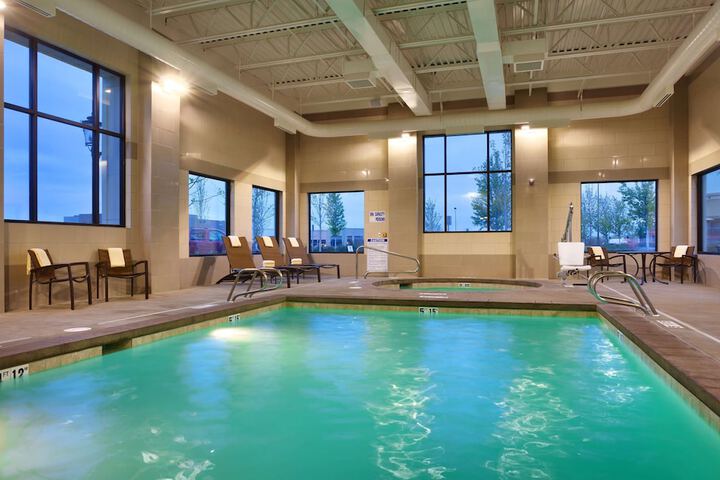Pool 9 of 43