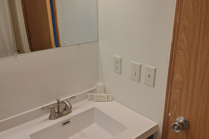 Room 20 of 37