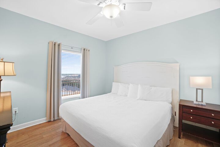 Room 378 of 954