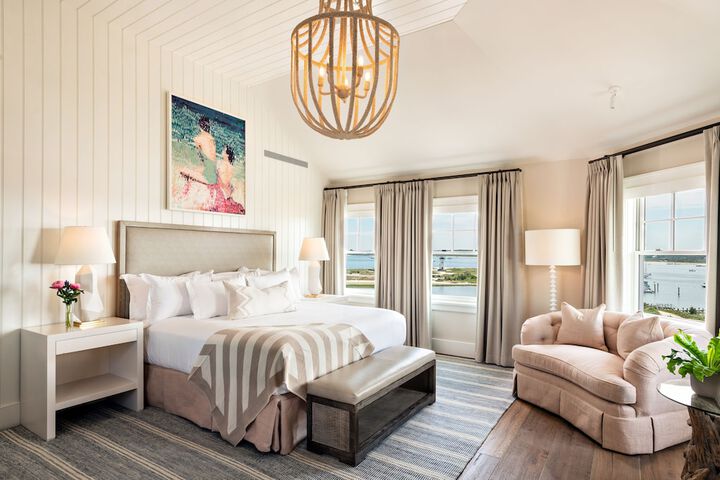 Harbor View Hotel