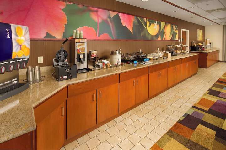 Fairfield Inn & Suites by Marriott Marshall