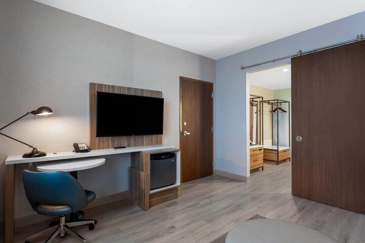 Wyndham Garden Miami International Airport