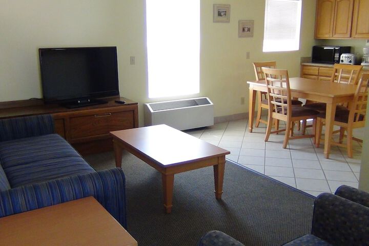 Room 54 of 83