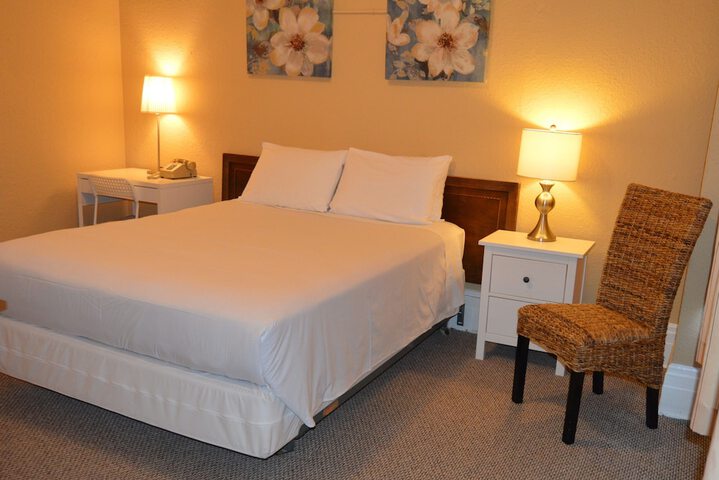 Room 16 of 35