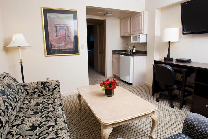 Room 16 of 42