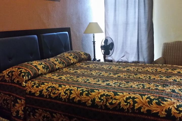 Room 36 of 38
