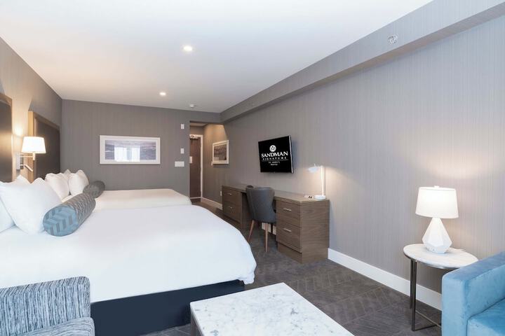 Sandman Signature St. Johns Hotel
