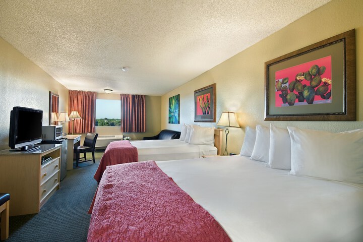 Room 36 of 54