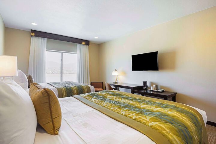 Room 30 of 59