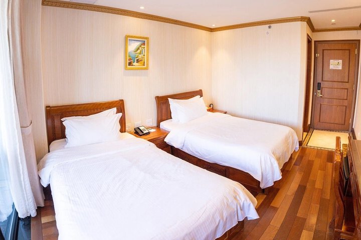 Room 29 of 62