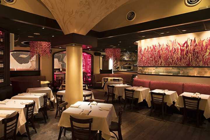 Dining 62 of 82